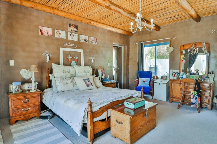 4 Bedroom Property for Sale in Blue Lagoon Western Cape